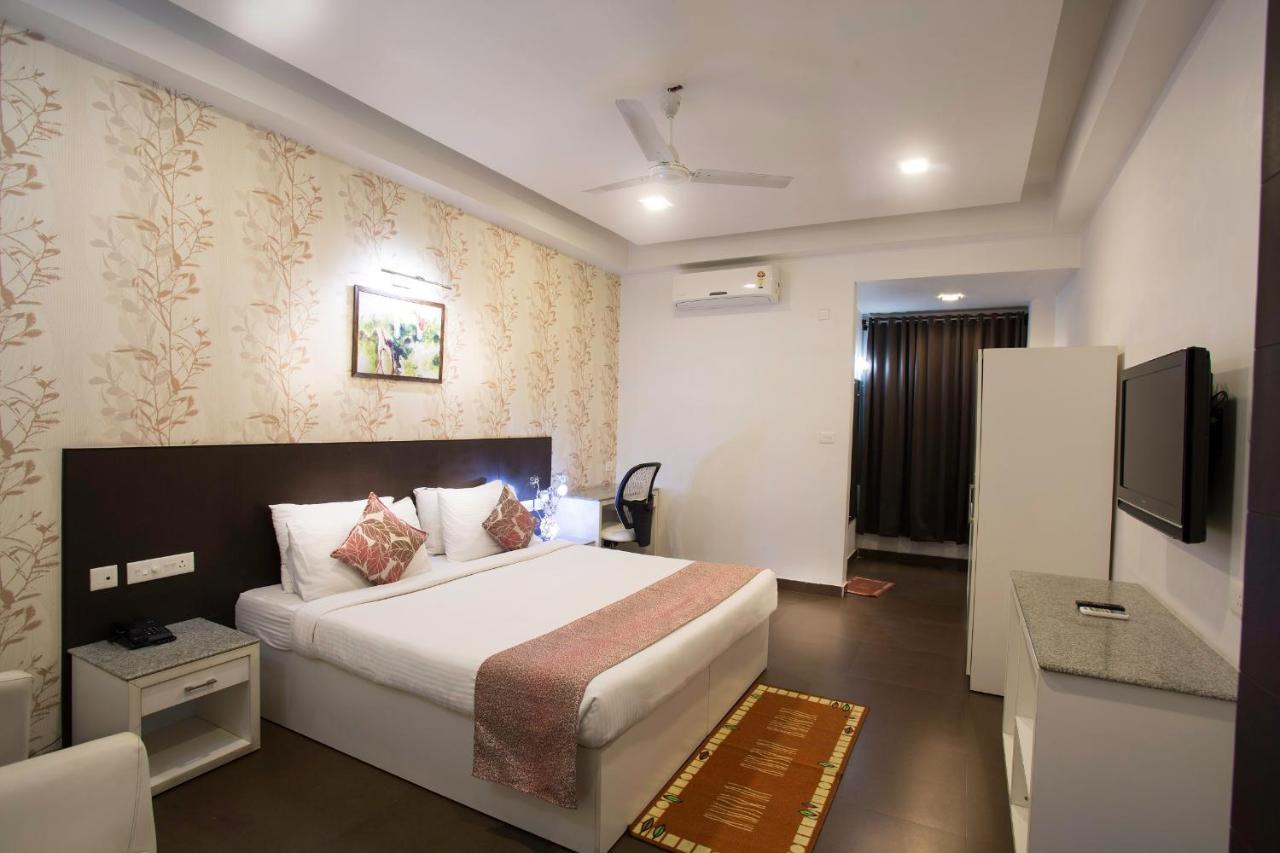 Hotel Central Park Siliguri Zewnętrze zdjęcie