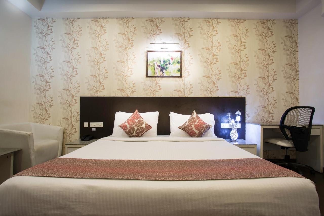Hotel Central Park Siliguri Zewnętrze zdjęcie